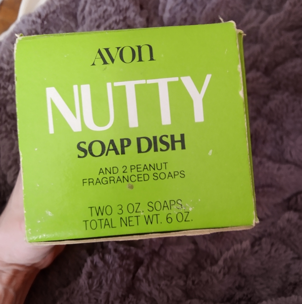VTG New In Box 70's Nutty Soap Dish & 2 Fragranced Soaps